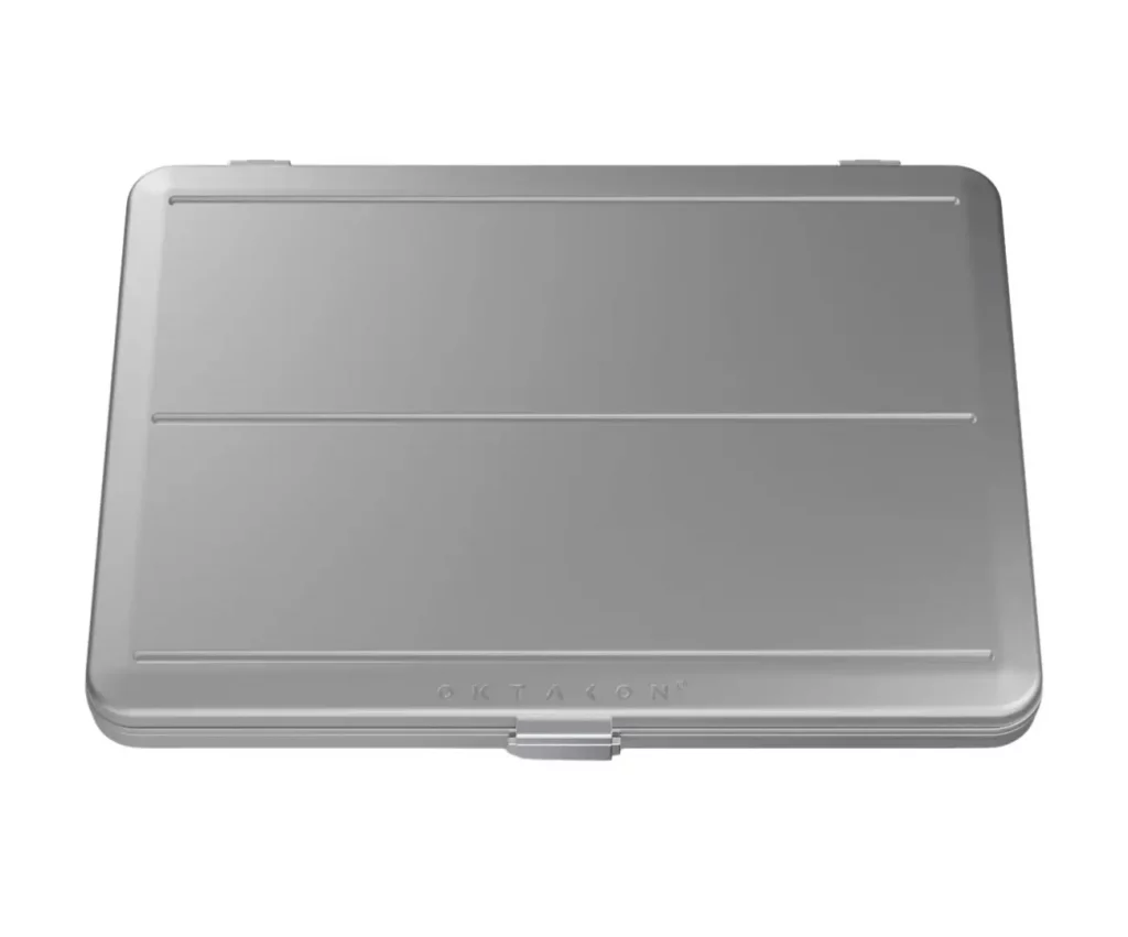 macbook-pro-13-alu-case-en