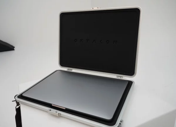 macbook-pro-14-rugged-case