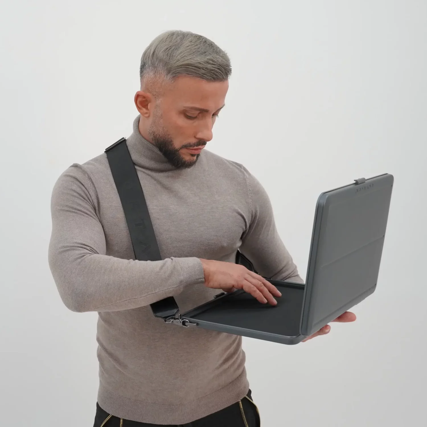 macbook-pro-14-case-aluminum