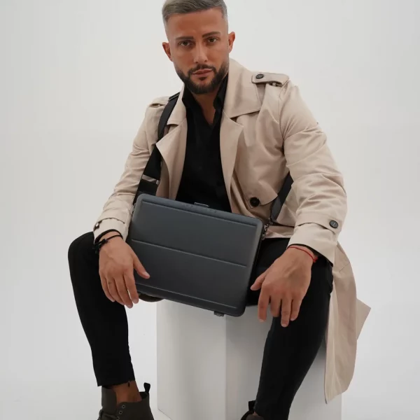 macbook-pro-14-hardcase-aluminum-en
